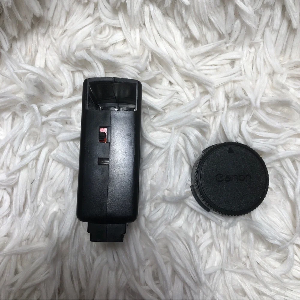 Canon AE-1 Program SLR 35mm Film Camera Body 50mm f1.4 Lens Tripod Vivitar JAPAN